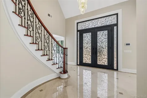 68 Maple Avenue Bethpage NY 11714