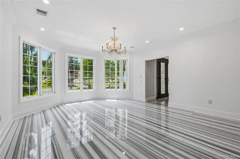 68 Maple Avenue Bethpage NY 11714