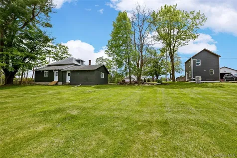 1 Lower Whitfield Road Accord NY 12404