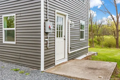 1 Lower Whitfield Road Accord NY 12404