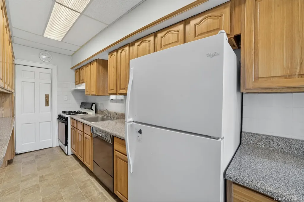 84 Halstead Avenue Yonkers NY 10704