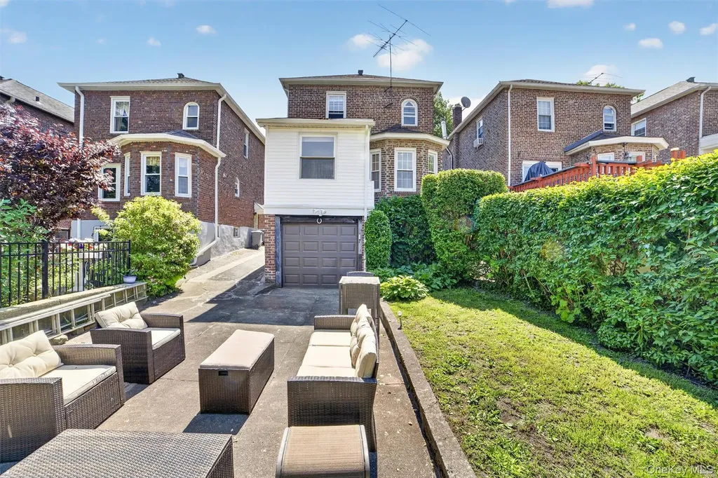 84 Halstead Avenue Yonkers NY 10704