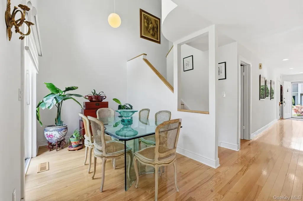 6 Spring Pond Drive Ossining NY 10562