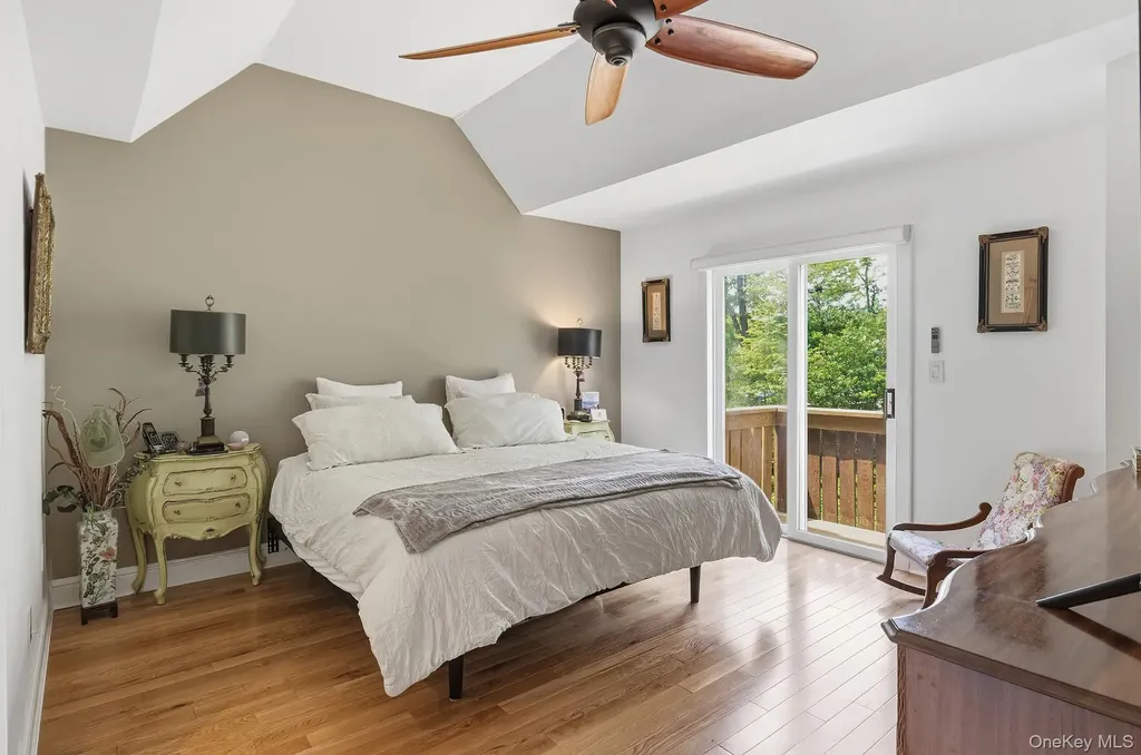 6 Spring Pond Drive Ossining NY 10562