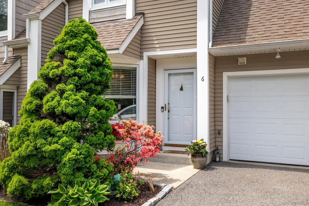 6 Spring Pond Drive Ossining NY 10562