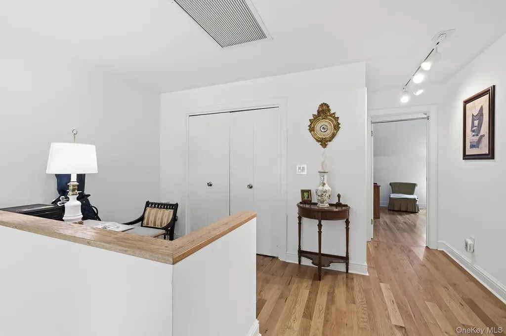 6 Spring Pond Drive Ossining NY 10562