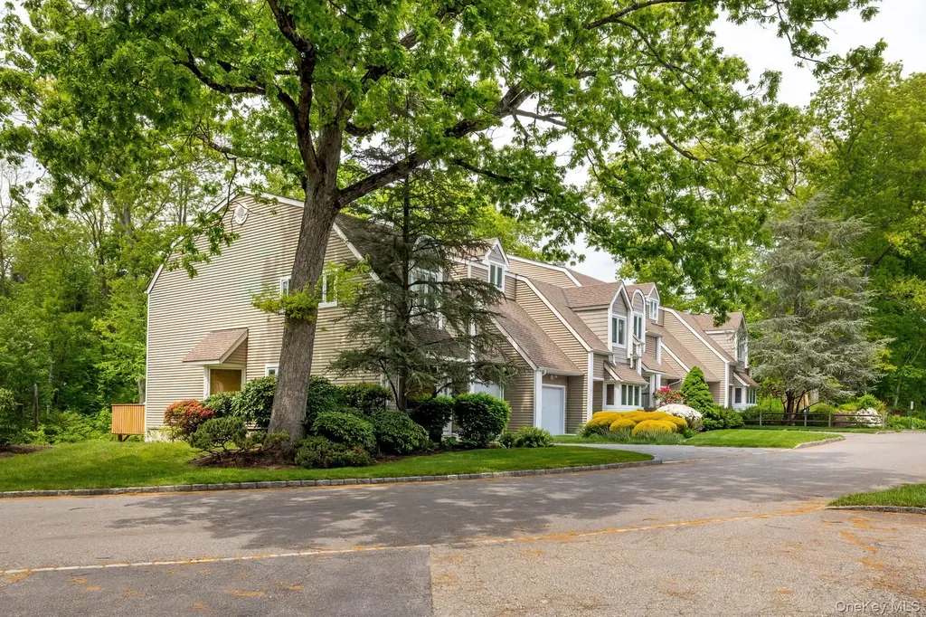 6 Spring Pond Drive Ossining NY 10562