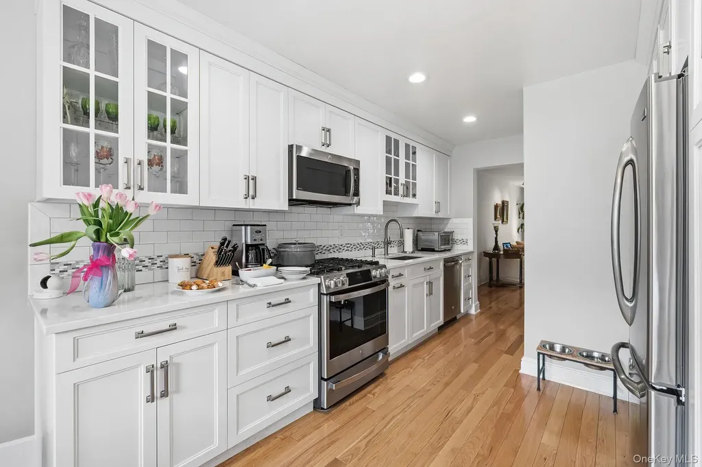 6 Spring Pond Drive Ossining NY 10562