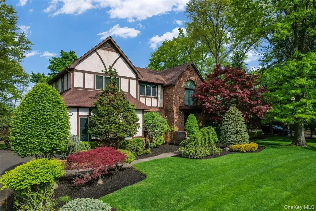 11 Bartlett Road Monsey NY 10952