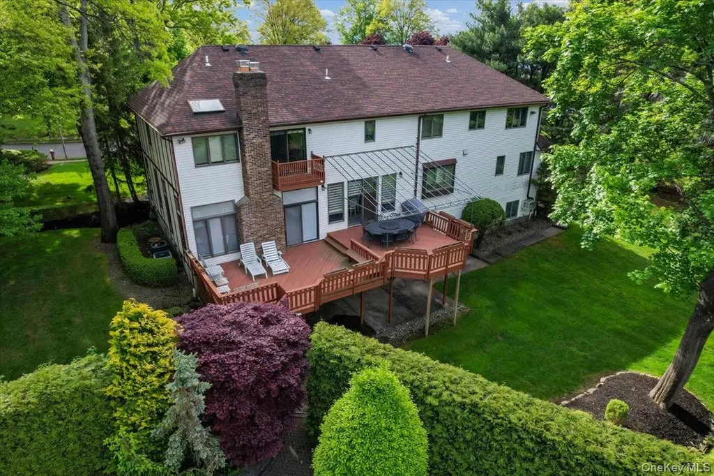 11 Bartlett Road Monsey NY 10952