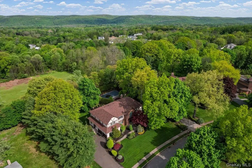 11 Bartlett Road Monsey NY 10952
