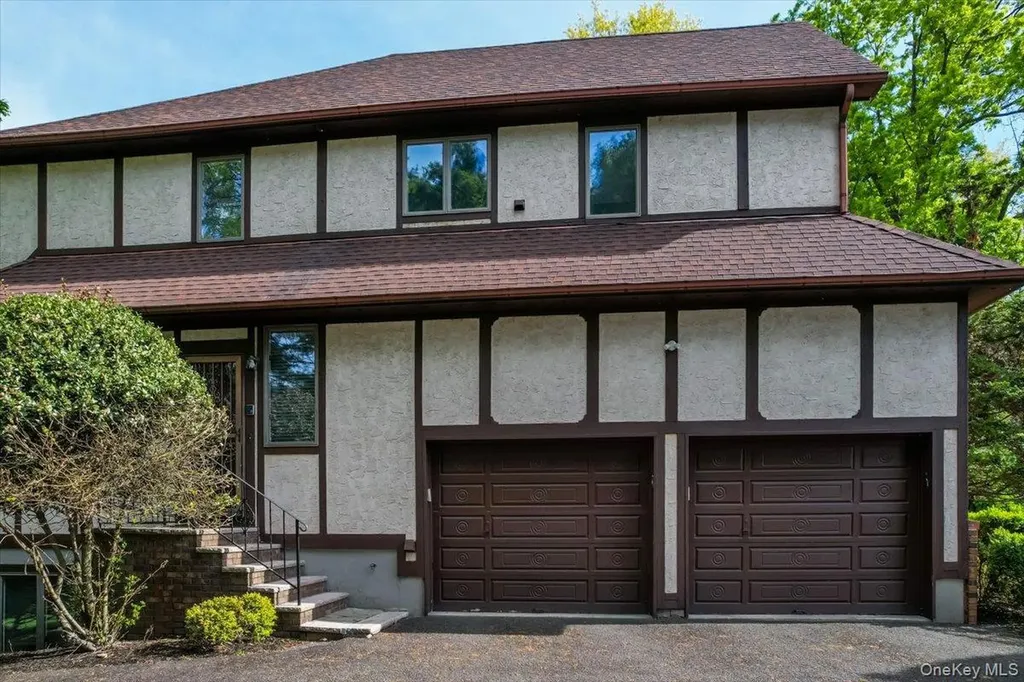 11 Bartlett Road Monsey NY 10952