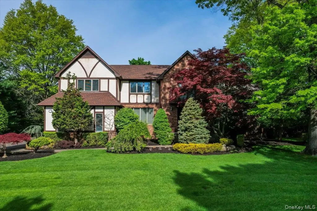 11 Bartlett Road Monsey NY 10952