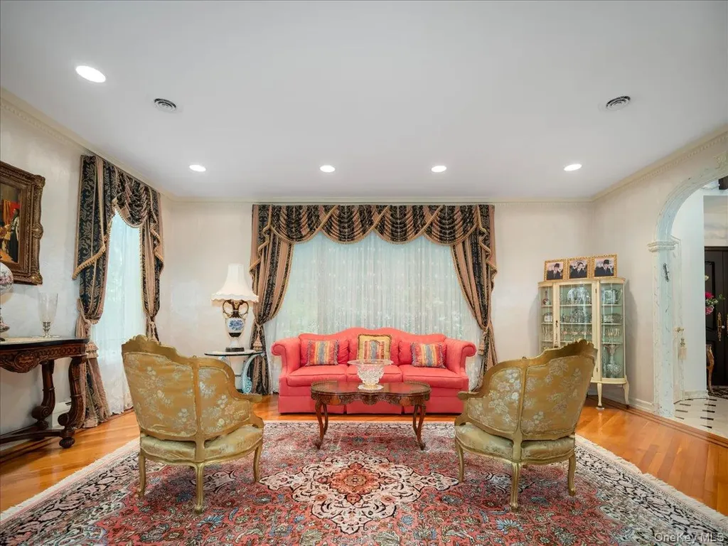 11 Bartlett Road Monsey NY 10952