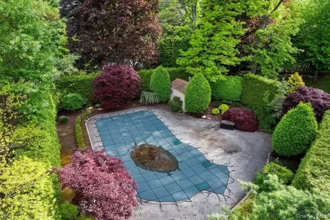 11 Bartlett Road Monsey NY 10952