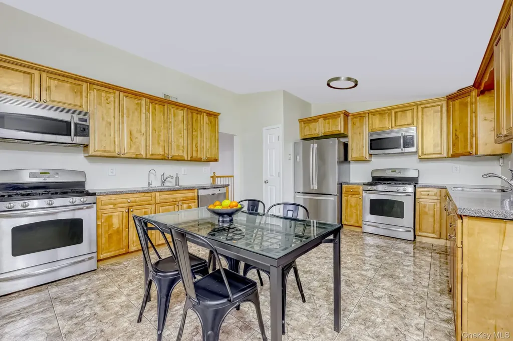 12 Woodwind Lane Spring Valley NY 10977