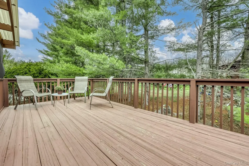 12 Woodwind Lane Spring Valley NY 10977