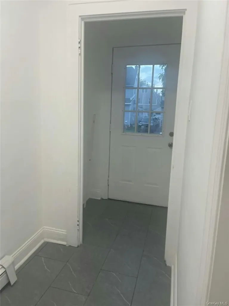 160 Broad Street Williston Park NY 11596