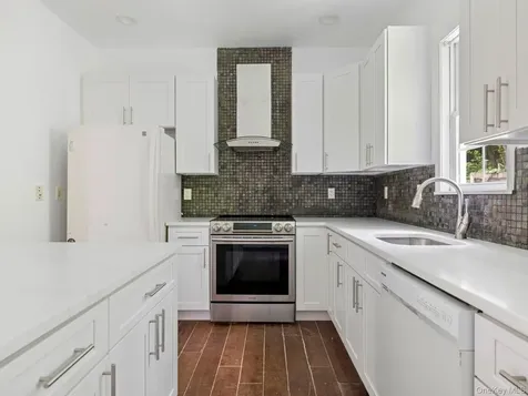 61 Hudson Street Kingston NY 12401
