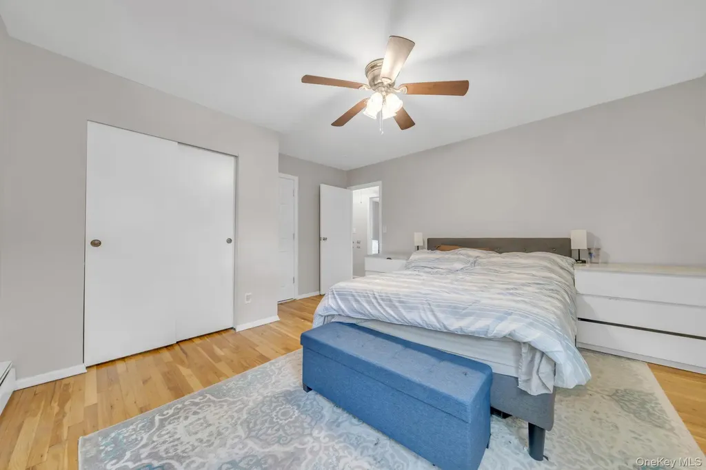 35 Arline Lane East Islip NY 11730