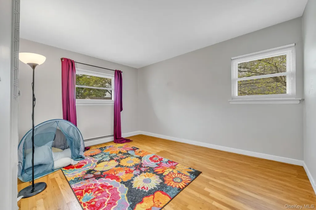 35 Arline Lane East Islip NY 11730