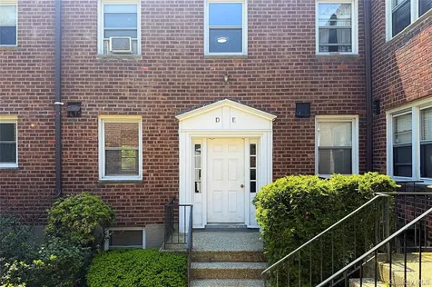 79 N Broadway White Plains NY 10603