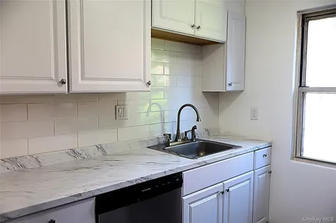 79 N Broadway White Plains NY 10603