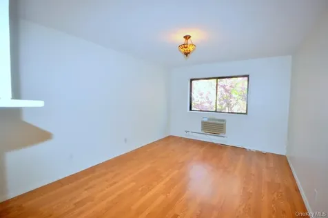 119 Dehaven Drive Yonkers NY 10703