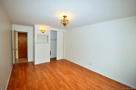 119 Dehaven Drive Yonkers NY 10703
