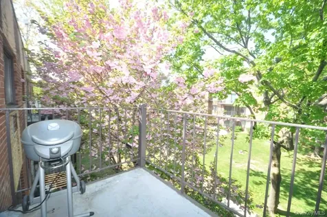 119 Dehaven Drive Yonkers NY 10703
