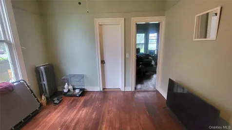 242 Mansion Street Poughkeepsie NY 12601