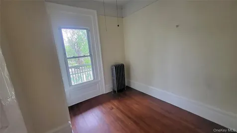 242 Mansion Street Poughkeepsie NY 12601