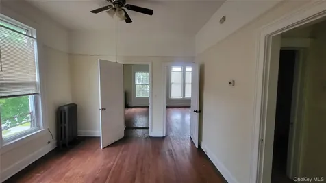 242 Mansion Street Poughkeepsie NY 12601