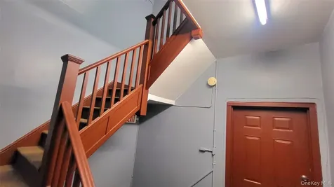 242 Mansion Street Poughkeepsie NY 12601