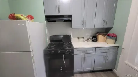 242 Mansion Street Poughkeepsie NY 12601