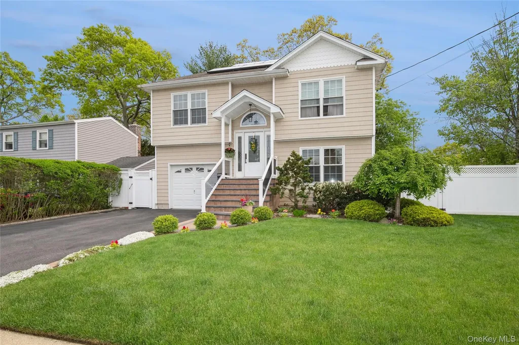 30 Baltimore Avenue Massapequa NY 11758