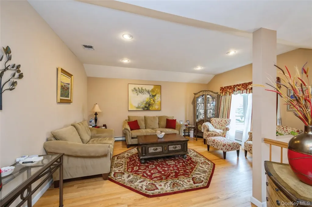 30 Baltimore Avenue Massapequa NY 11758