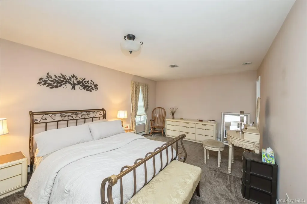 30 Baltimore Avenue Massapequa NY 11758
