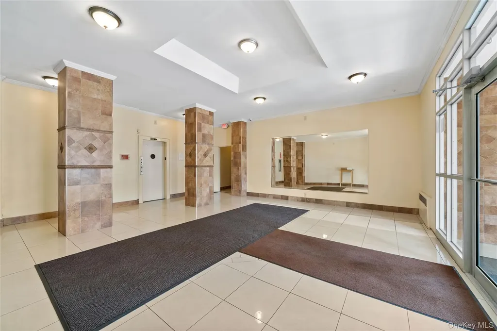 300 N Broadway Yonkers NY 10701