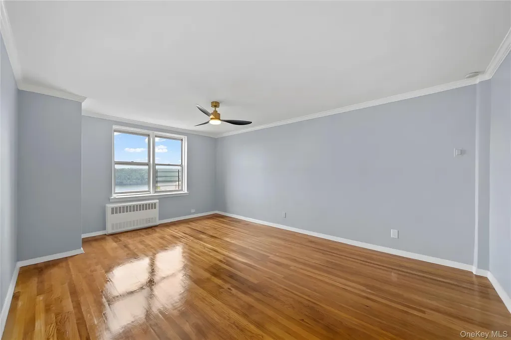 300 N Broadway Yonkers NY 10701