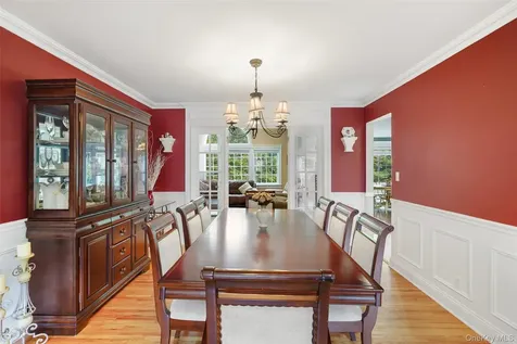 31 Burns Place Briarcliff Manor NY 10510