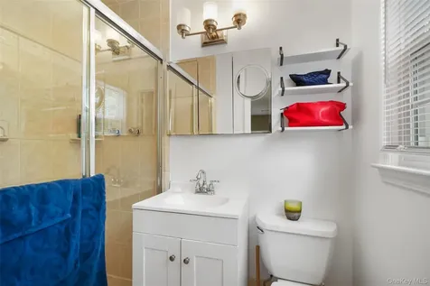 31 Burns Place Briarcliff Manor NY 10510