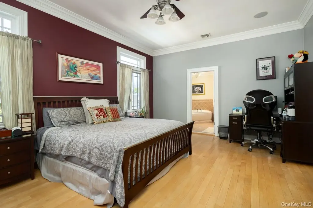 100 Byron Road Merrick NY 11566