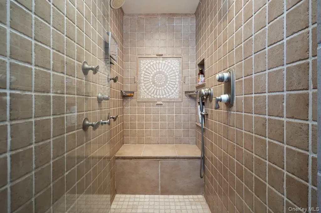 100 Byron Road Merrick NY 11566