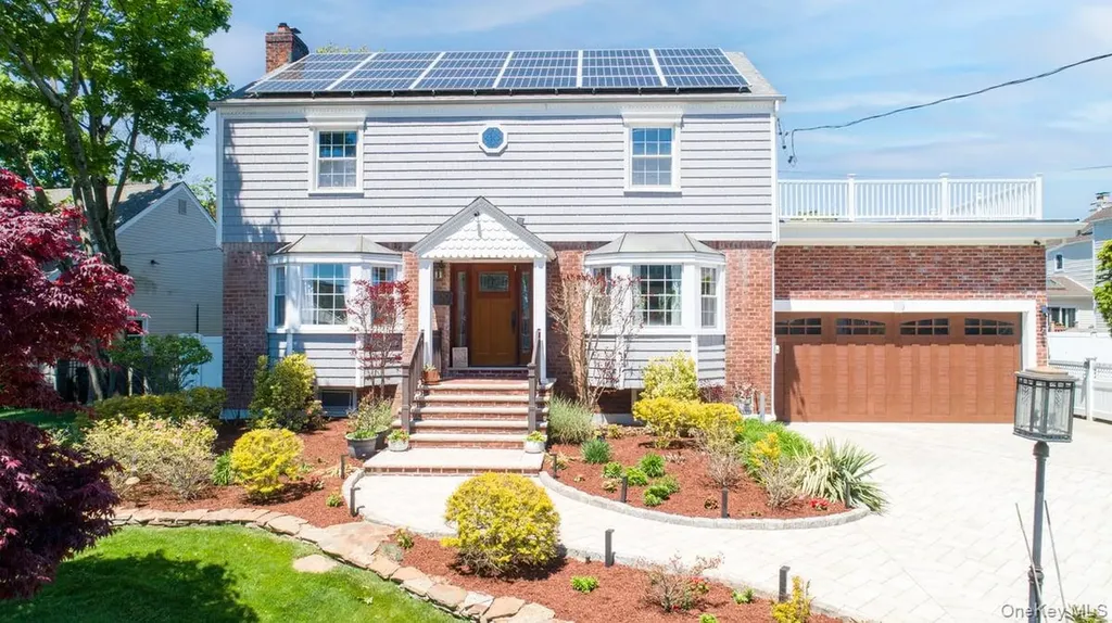 100 Byron Road Merrick NY 11566