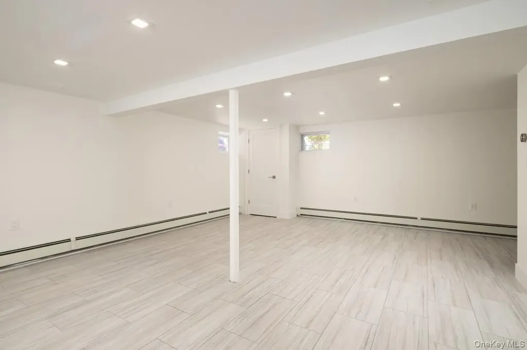 100 Byron Road Merrick NY 11566