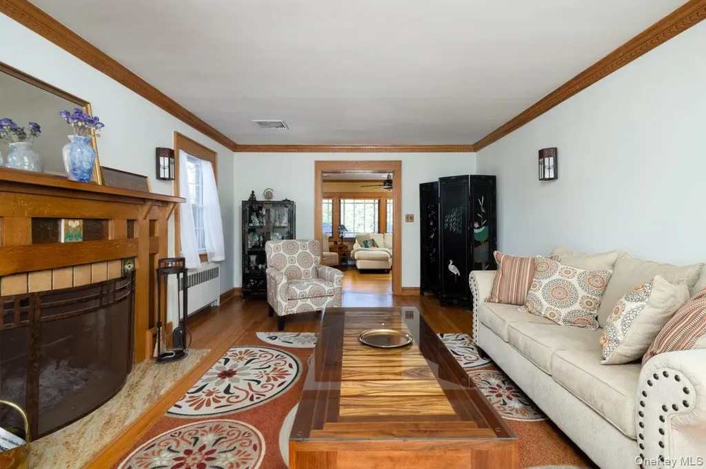 100 Byron Road Merrick NY 11566