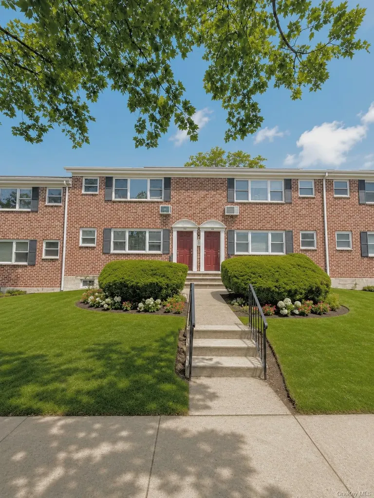 7012 Kissena Boulevard Flushing NY 11367
