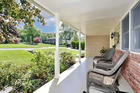 245 W Central Avenue Pearl River NY 10965
