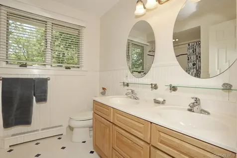245 W Central Avenue Pearl River NY 10965